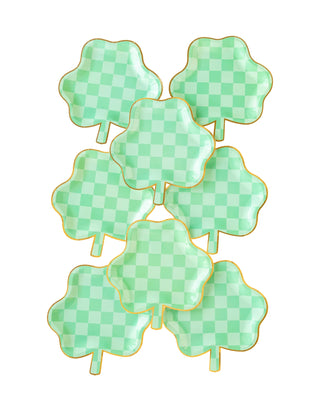 Checkered Shamrock Paper PlateThis Checkered Shamrock Paper Plate is the perfect way to get your St. Paddy's Day party rockin'! Its checkered shamrock design lends a fun touch, making it a great My Mind’s Eye