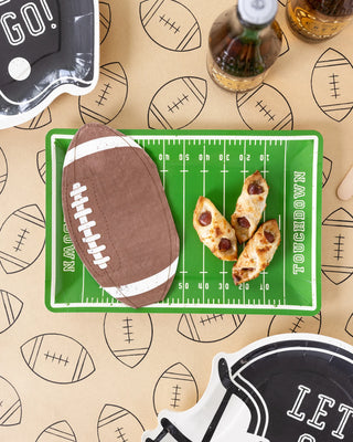 Football Field PlatesFrom field goals to touch downs, make sure your guests celebrate each moment of the game with a delicious plate of game day goodies on these fun party plate! These fMy Mind’s Eye