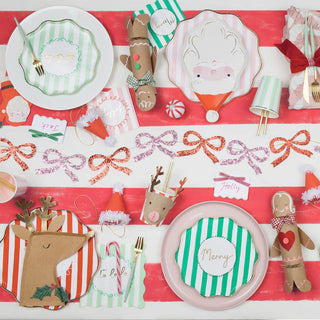 Reindeer With Holly Plates by Meri Meri