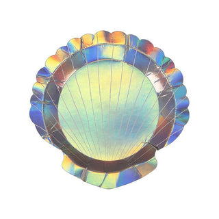 Shell PlatesLet your dinner table shimmer with these stunning iridescent silver Shell Plates! These plates will add some serious sparkle to your dining space, leaving guests feeMeri Meri