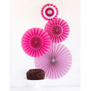 Bubblegum Party FansEach fan box includes: 1-15 inch fan, 1-12 inch fan, 1-10 inch fan, and 1-7 inch fan. Each fan has an adhesive strip for permanent use, or a paper clip for temporaryMy Mind’s Eye