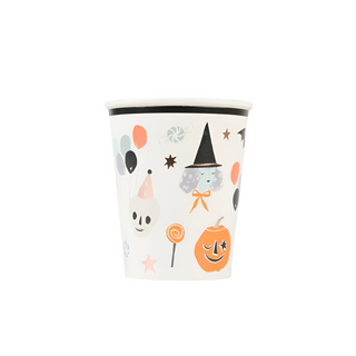 The "It's Halloween! Cups" by Meri Meri are decorated with vintage-look Halloween-themed drawings, including a pumpkin, witch hat, balloons, stars, and candy – perfect for delighting your party guests.