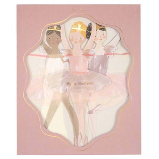 Ballerina GarlandGarlands are a gorgeous on-trend way to decorate a party. This beautiful ballerina garland features dancing ladies with pretty tulle tutu details. It's perfect to haMeri Meri