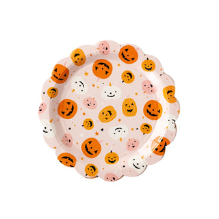 Scattered Pumpkins Paper PlatesFriendly frights abound with these pumpkin dinner plates. Featuring a colorful and whimsical jack o' lantern pattern these scalloped edged paper plates set the perfeMy Mind’s Eye