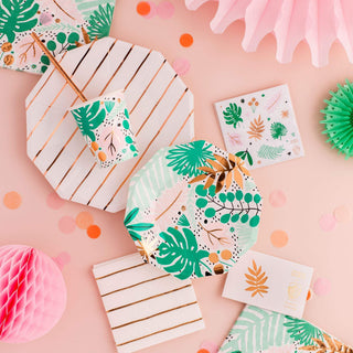 Tropicale Napkinsparadise found! featuring gorgeous colors and rose gold foil-pressed elements, these napkins feel like a tropical vacay. we especially love them for a flamingo partyDaydream Society