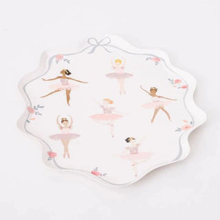 Ballerina PlatesThese beautiful plates, with a wonderful curved border, feature illustrations of dancing ballerinas. They will add amazing decor to your party table, and really deliMeri Meri