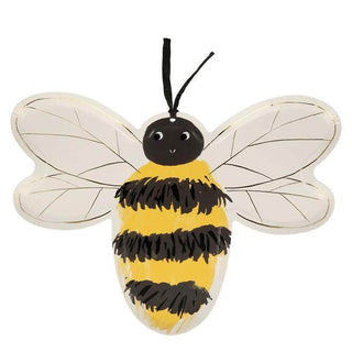 Bee PlatesThese charming bee plates will definitely make the birthday boy or girl, and their friends, smile with delight! They are perfect for an outdoor garden party, or whenMeri Meri