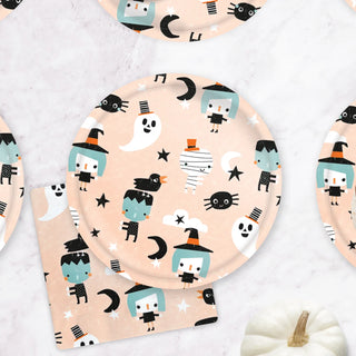 Halloween Friends Paper NapkinsGet ready for the CUTEST Halloween party with our Halloween friends' napkins!Your guests will absolutely LOVE these napkins. Pair our adorable Halloween napkins withEllie's Party Supply