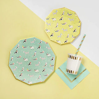 Hot Diggity Dog Large PlatesYou're barking up the right tree with these large plates. Adorned with cute and cuddly pups, they're sturdy enough to stand up to the gooiest pizza, the rowdiest kidCoterie Party Supplies