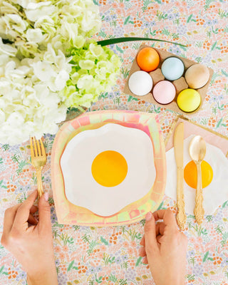 Dessert PlatesWitty, playful, and stylish, the Yolks On You Collection is perfect for the entertainer who's always looking at things sunny side up. With a die-cut dinner plate, deJollity & Co