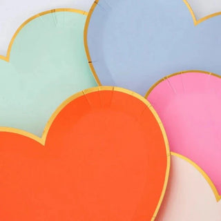Party Palette Heart Large PlatesThese beautiful heart-shaped plates, in all the colors of the rainbow with a stylish shiny gold foil border, will look amazing on the table. Perfect for a romantic cMeri Meri