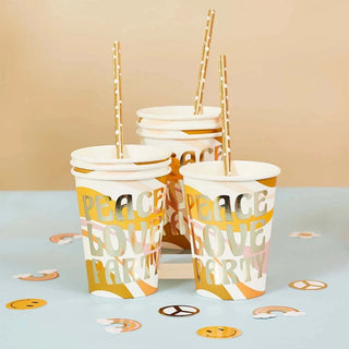 Peace Love Party Paper CupsThese stunning gold foiled 'Peace Love Party' Cups is a must have for any groovy party!
8 cups in a pack
 HootyBalloo