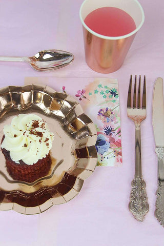Rose Gold Paper CupsTrendy and versatile, they're a great addition to any party.  Mix and match with our rose gold plates and napkins.

Each pack contains 8 cups in shiny rose gold foilTalking Tables