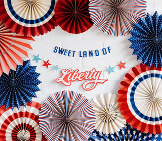 SWEET LANDHang this cute "Sweet Land of Liberty" banner from Memorial Day to the 4th of July to welcome guests and show your pride in the great Red White &amp; Blue!
• IncludeMy Mind’s Eye