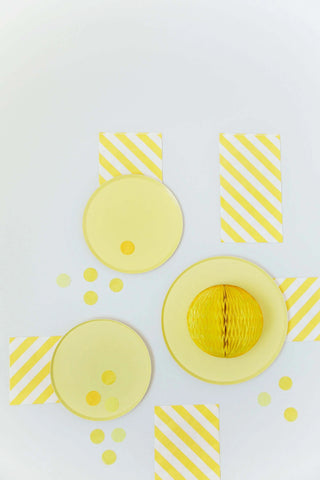 Striped Dinner Napkins Happy Stripes
Spice up your table with our Striped Dinner Napkins Happy Stripes! This set of 20 napkins features a playful yellow and white stripe design that will add a fun toucOh Happy Day