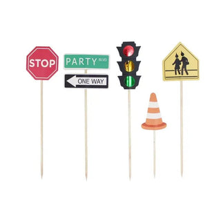 Transportation Cake ToppersHead to 'Party Boulevard' to have the best transportation party! Create fun city street scenes on your cake with these cake toppers. The set includes a stop sign, trMerrilulu