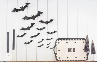 Vintage Halloween BagTurn you house into the haunted hot spot on your block with this bag of glitter bats! With score lines, these bats become dimensional and are ready to take fly at a My Mind’s Eye