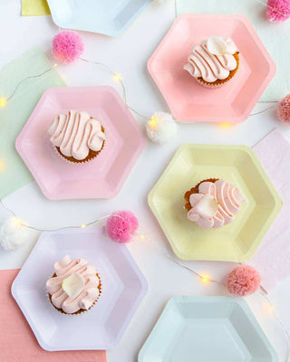 Heart Pastels Hexagonal Shaped PlatesPastel Colored Hexagonal Shaped Party Plates by Talking Tables. If you love the pastel trend as much as we do, then you’ll definitely love these trendy hexagonal matTalking Tables